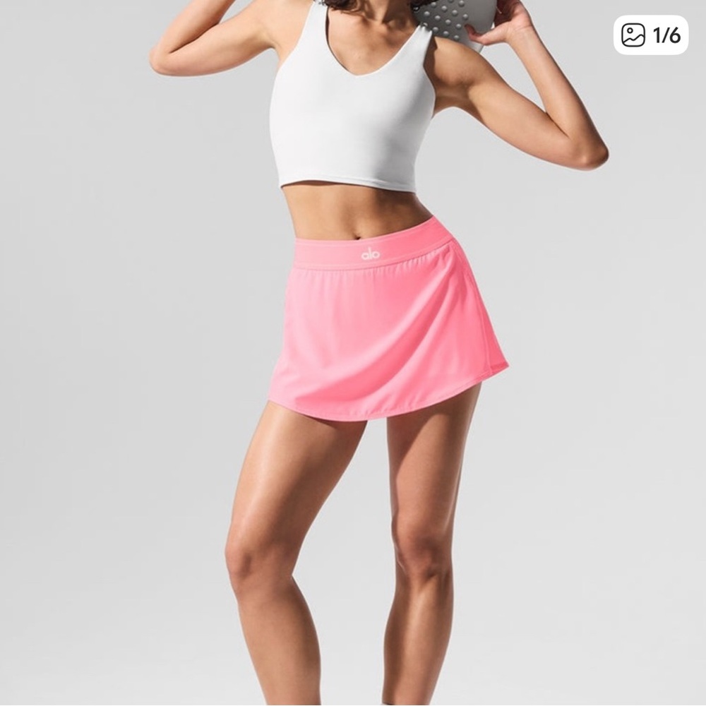 NWT Alo Match Point Tennis Skirt in Neon Bubblegum Pink